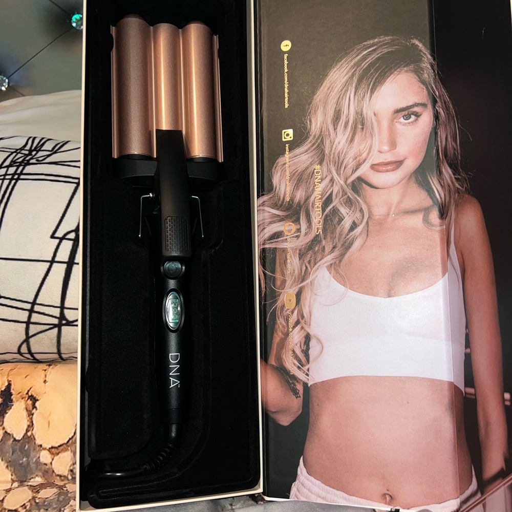SOLD-DNAHAIRTOOL$- beachwaveRosegold - new never used